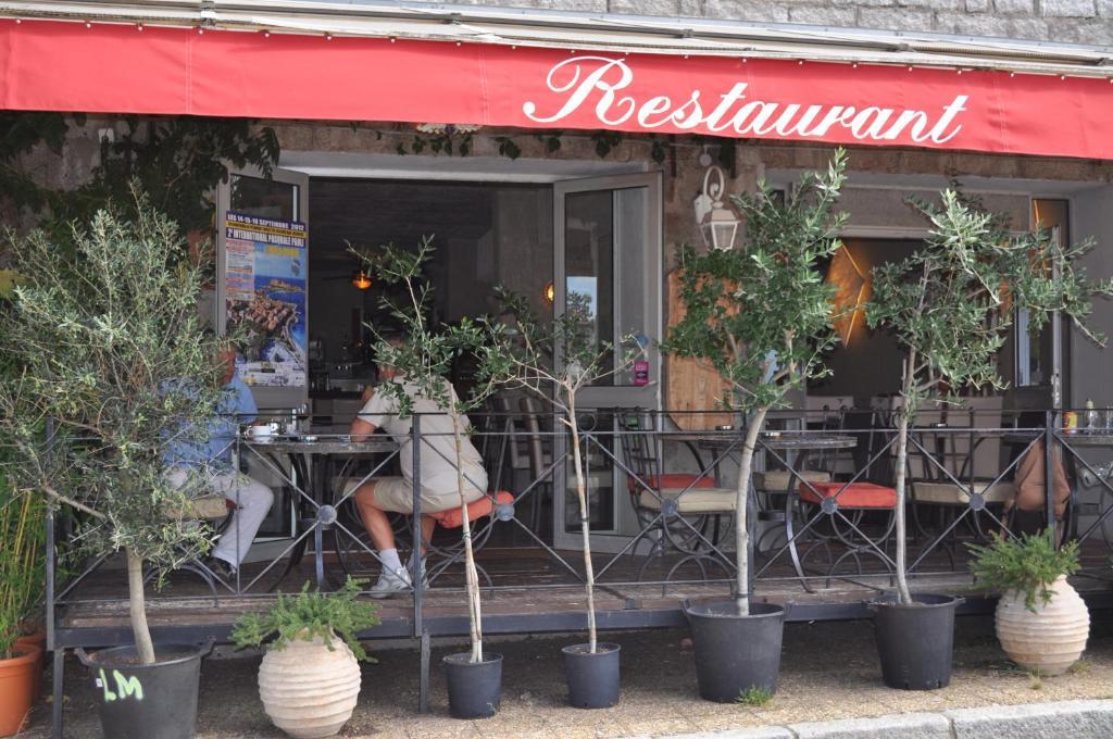 Hotel Restaurant L'Incudine Zonza Luaran gambar